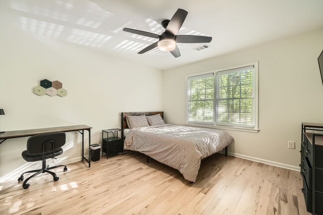 Building Photo - 466 Raven Springs Trail Rental