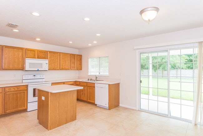 Photo - 7166 Newman Lake Ct