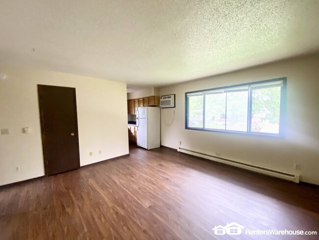 Photo - 206 N Madison St