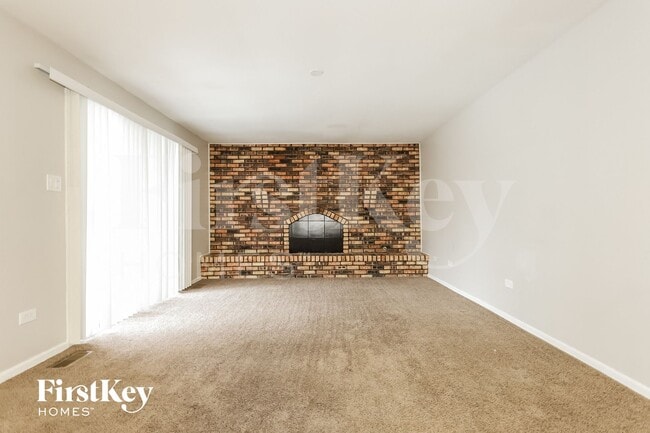 Photo - 831 Hamlin Ave