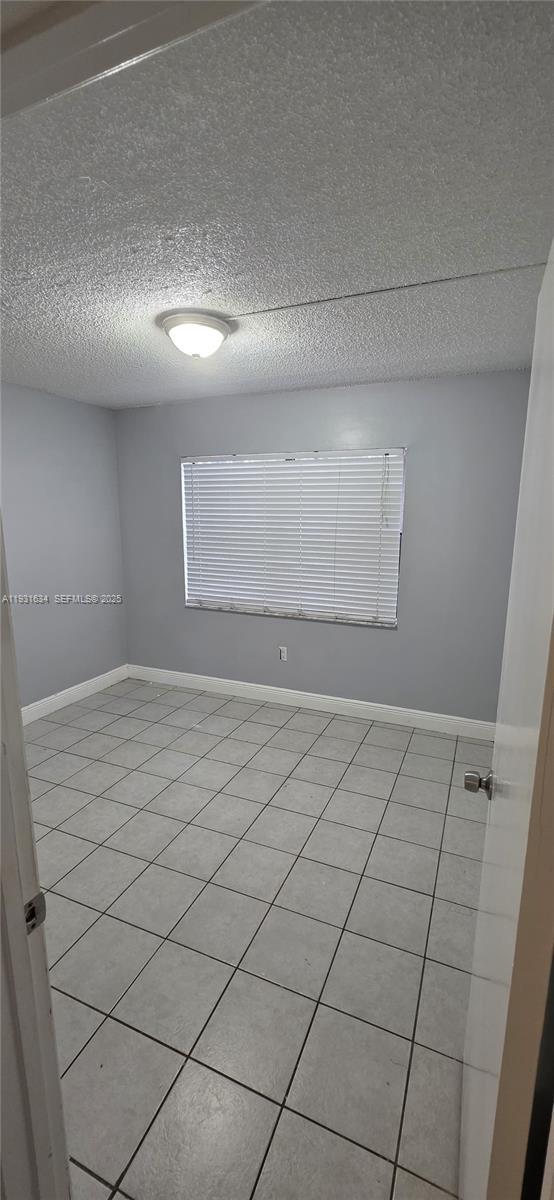 Photo - 10006 NW 6th St Unidad 101