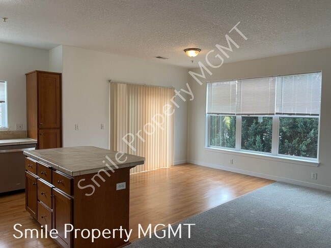 Photo - A great condo with 2 bedrooms and 2.5 bathrooms, single car garage in gated community in Happy Va...