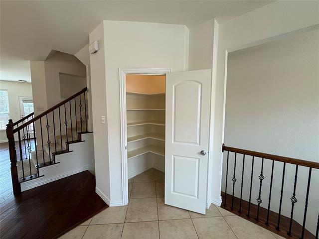 Photo - 7818 Liverpool Ln