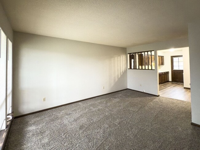 Photo - 2427-2427 E Heying Dr Unit 2425 E Heying Dr