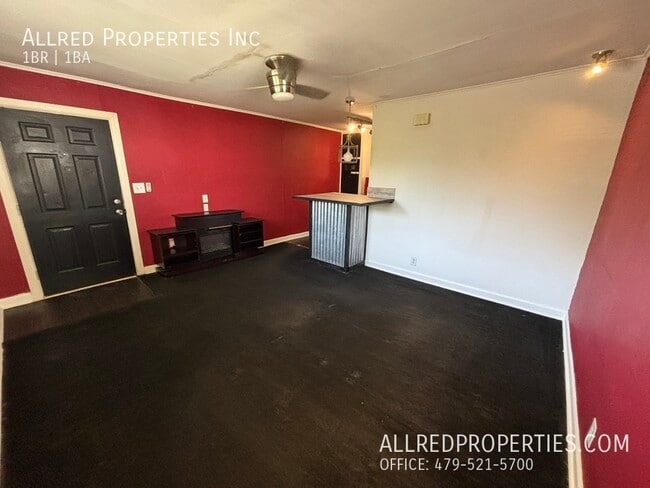 Photo - 621 N Leverett Ave Unit #1