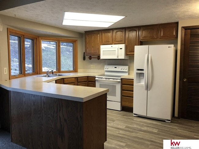 Photo - 212 Douglas Dr