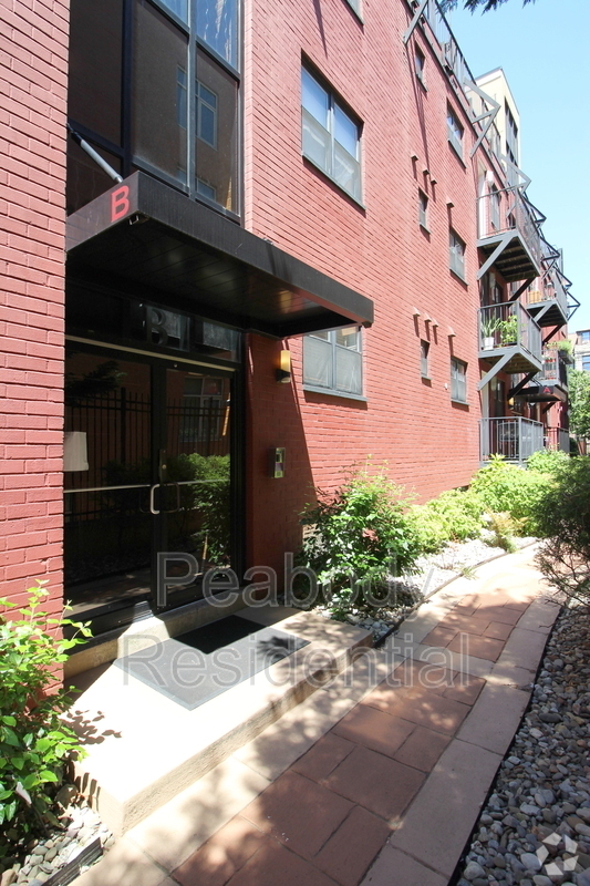 Building Photo - 1354 Euclid St NW Unit #303B Rental