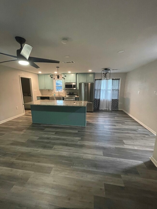 410 Howard Rd
