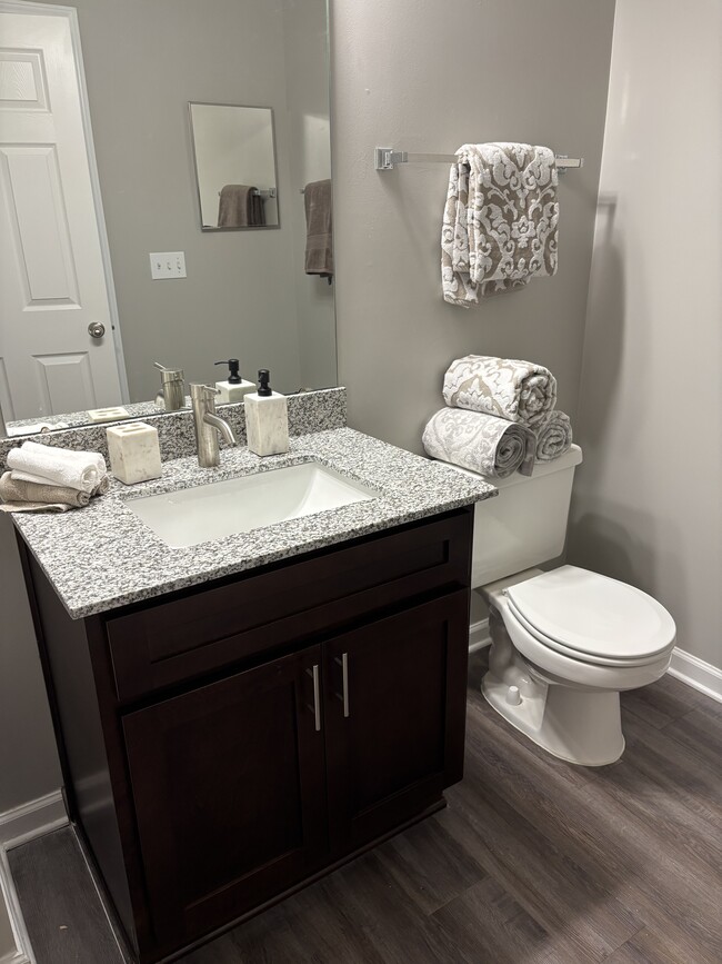 Venus Guest Bath