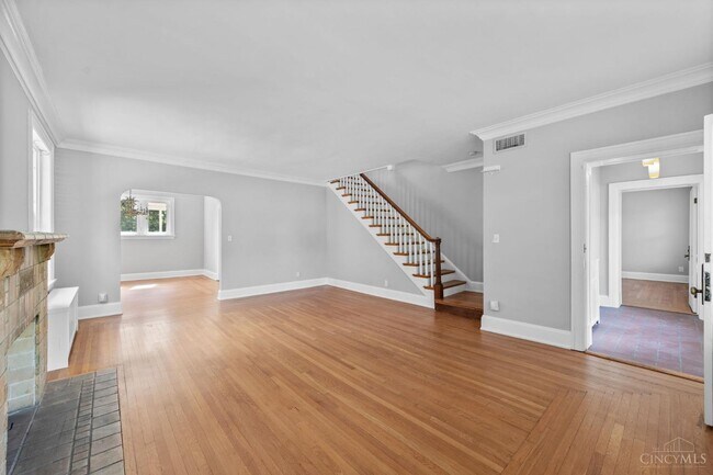 Photo - 2817 Urwiler Ave Unit 2