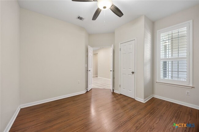 Building Photo - 113 Bluebell Dr Rental