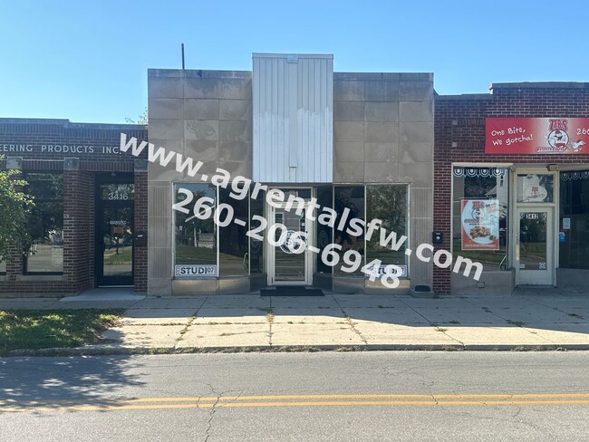 Retail/Office Space For Rent - Retail/Office Space For Rent House