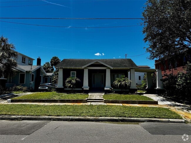 Building Photo - 403 S Albany Ave Rental