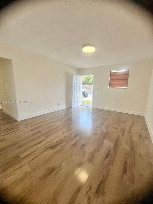 Photo - 15350 NE 14th Ct