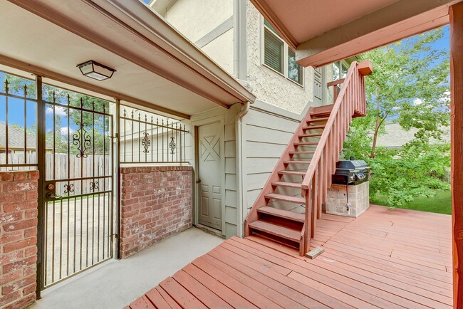 Studio Apartment for Lease in Olde Oaks_Im... - Studio Apartment for Lease in Olde Oaks_Im...