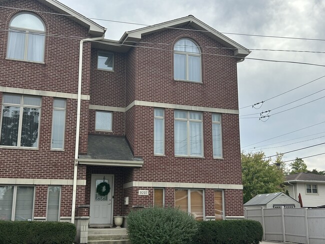 Photo - 9207 Gerritsen Ave