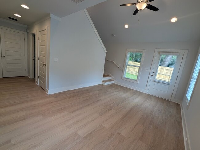 Photo - 1531 Payne St