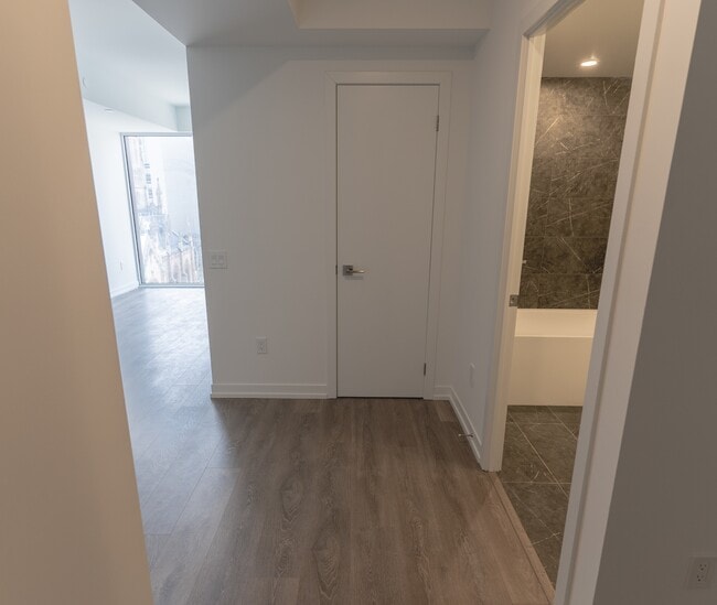 Photo - 82-882 Dalhousie St