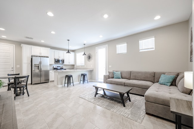 Building Photo - 15773 W Kendall St Rental