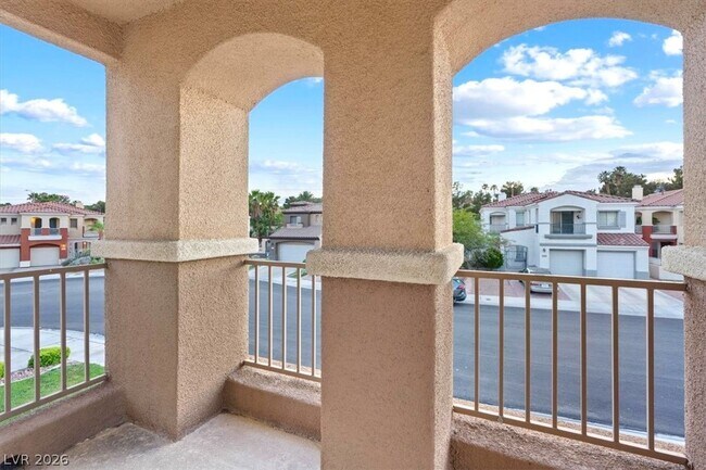 Photo - 1708 Cordoba Canyon St