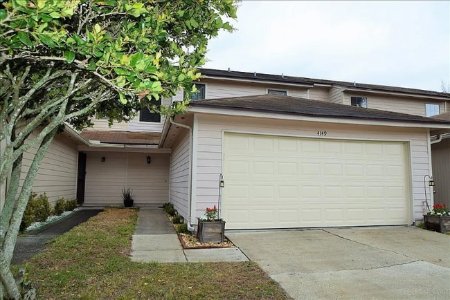 Building Photo - 4149 Hidden Branch Dr N Rental