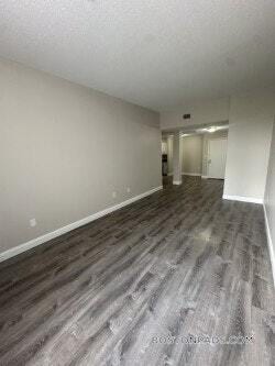 Photo - 2 Weaver Street Unidad 411