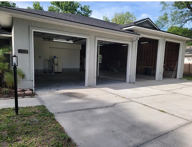Photo - 13717 Otway Rd