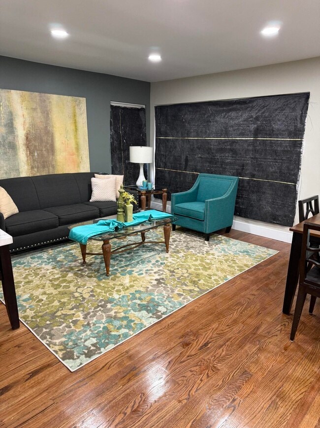 Photo - 16540 Marlowe St