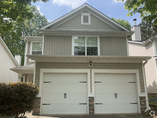 Building Photo - 131 Hidden Creek Dr Rental