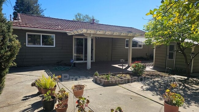 Photo - 154 McKinley Cir