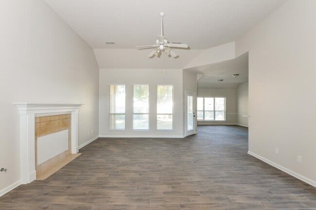 Photo - 4520 L & N Ave