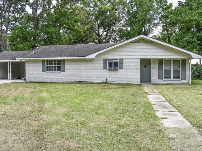 Building Photo - 109 Alida St