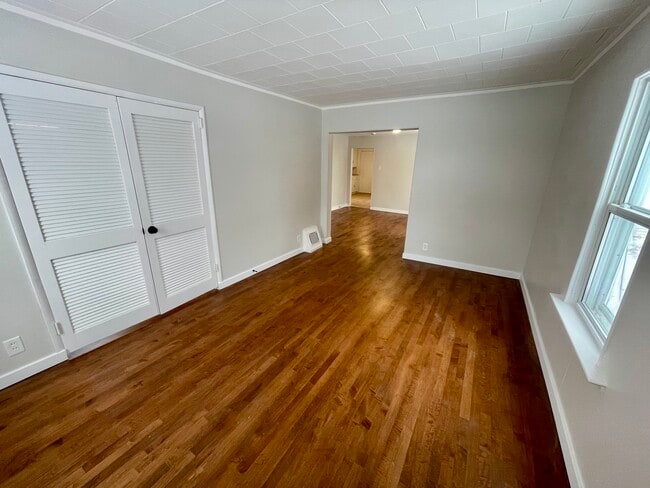 Photo - 26 N Boardman St