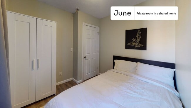 Photo - Room in Shared 3 bed/1 bath home Unit B