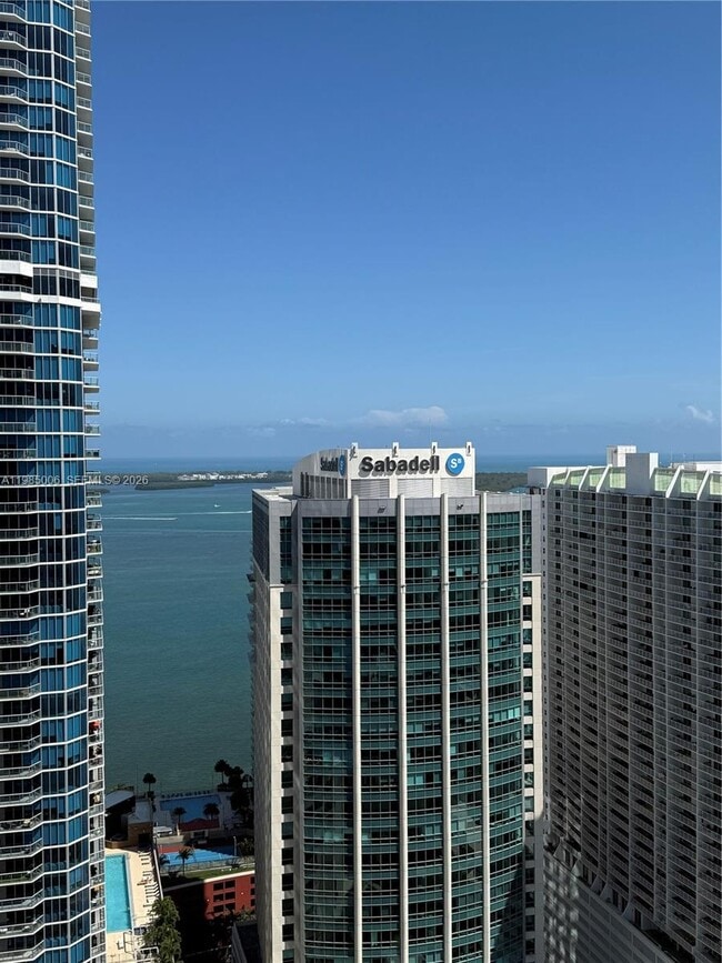 Building Photo - 1060 Brickell Ave Unit 4005