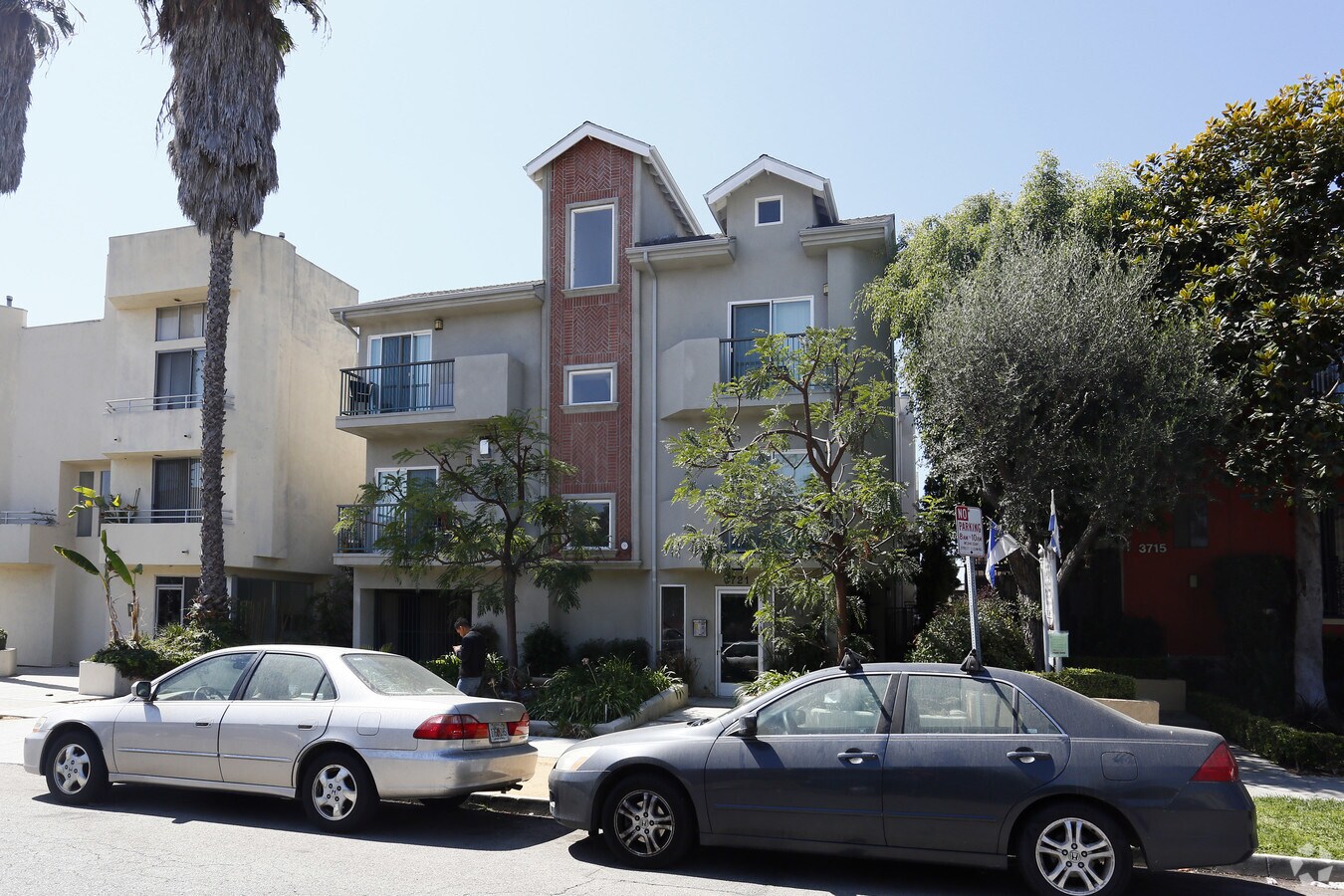 Photo - 3721 Jasmine Ave