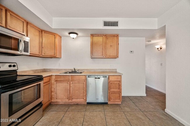 Photo - 6166 E Glencove St Unit Apt 1