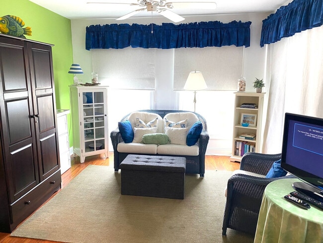 Building Photo - 1701 Longbend Dr Unit ID1248645P Rental