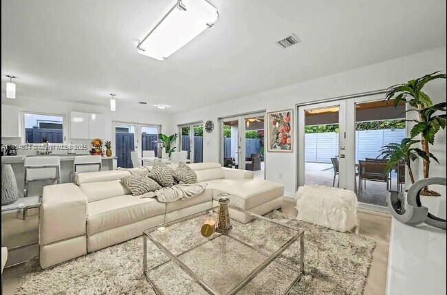 Photo - 3427 Frow Ave