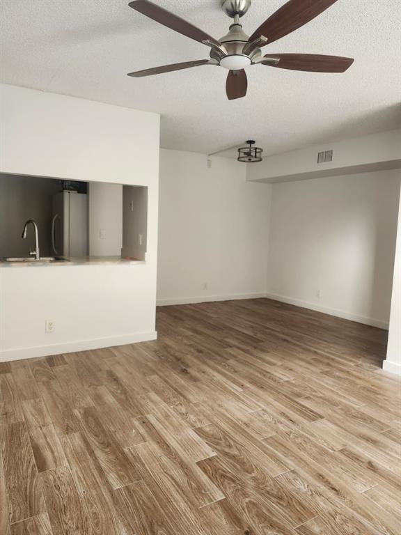 Photo - 10037 Winding Lake Rd Unit 102