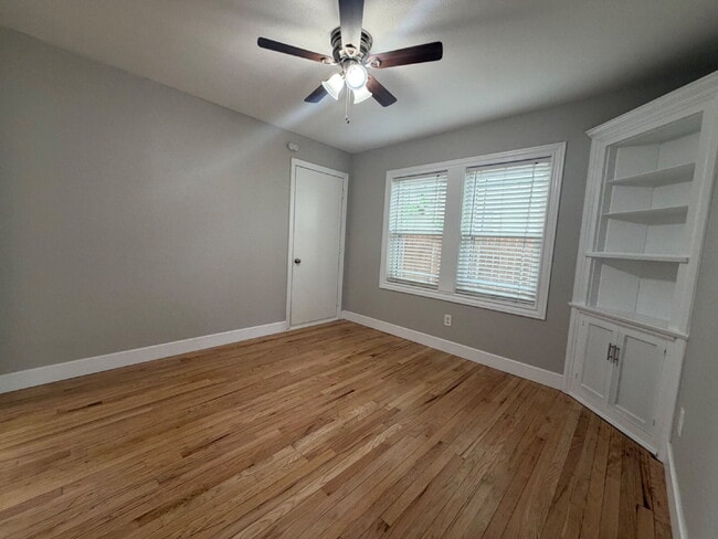 Photo - Fully renovated 2 bed 2 bath in the Medical District