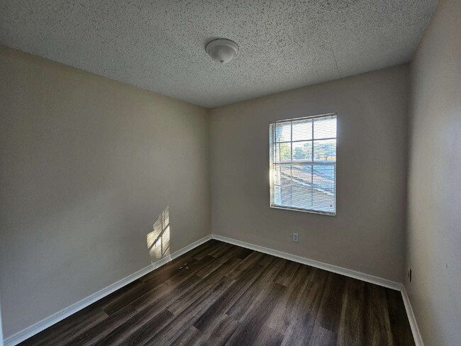 Photo - 3689 E Olive Rd