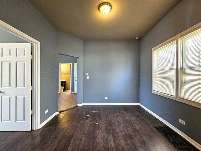 Photo - 12026 S Union Ave Unit 12026 S Union Ave