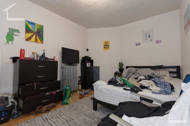 Photo - 26 Mapleton St Unit 1