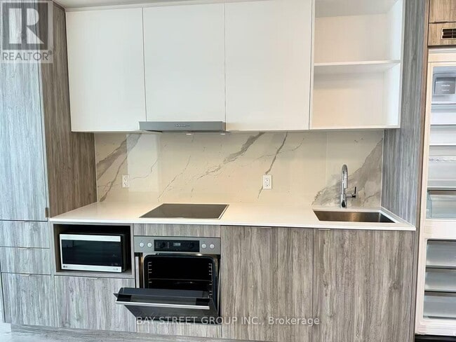 Photo - 138 Downes St Unit 7310