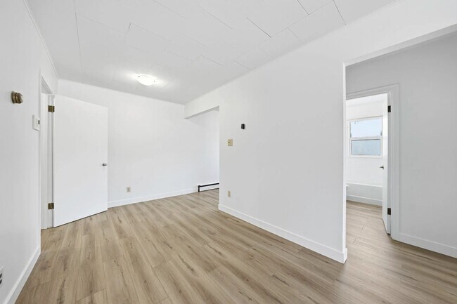 Photo - Retallack Apartments