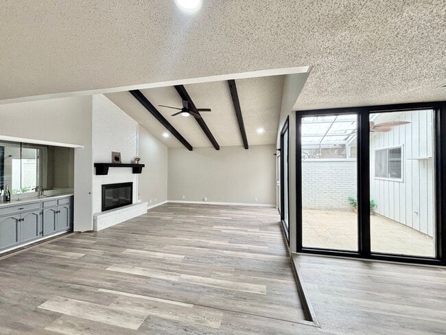 Photo - Windcrest Beauty for Rent!