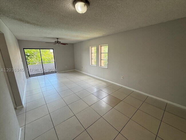 17530 NW 68th Ave Unit C3004