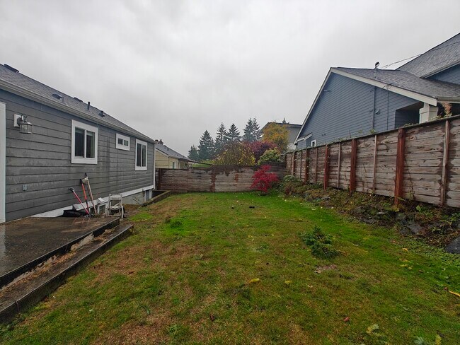 Photo - 3017 W Government Way