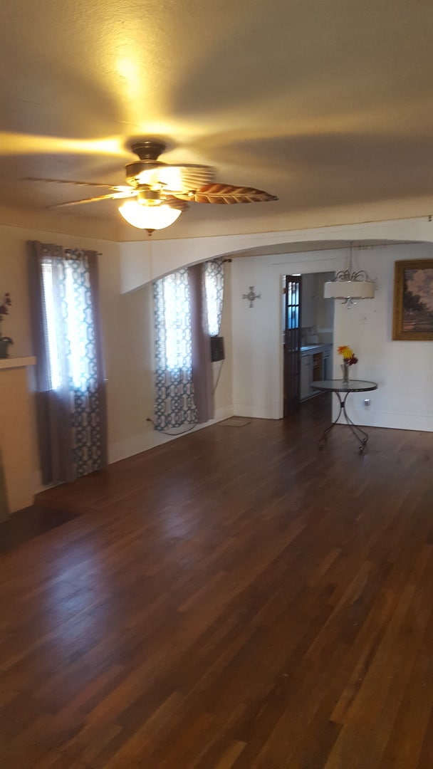 Photo - UNM - NOB HILL 2 Bedroom HOUSE 1 Bath PARKING